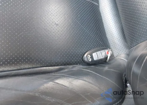 2012 Infiniti G37 Journey z USA, uszkodzony, nr VIN JN1CV6AP5CM627628